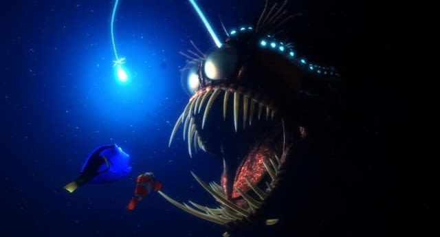 チョウチンアンコウのオス - 海人の深深たる海底に向いてー深海の不思議ー