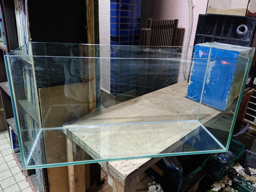 900×450×300オールガラスオーバーフロー水槽 900×450×300オールガラスオーバーフロー水槽 オーバーフロー水槽