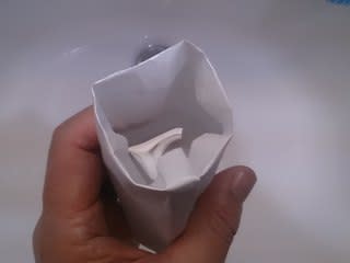 ａ４サイズのコピー用紙で作る紙コップの作り方 カトー折り ペーバークラフトで広げるエコ