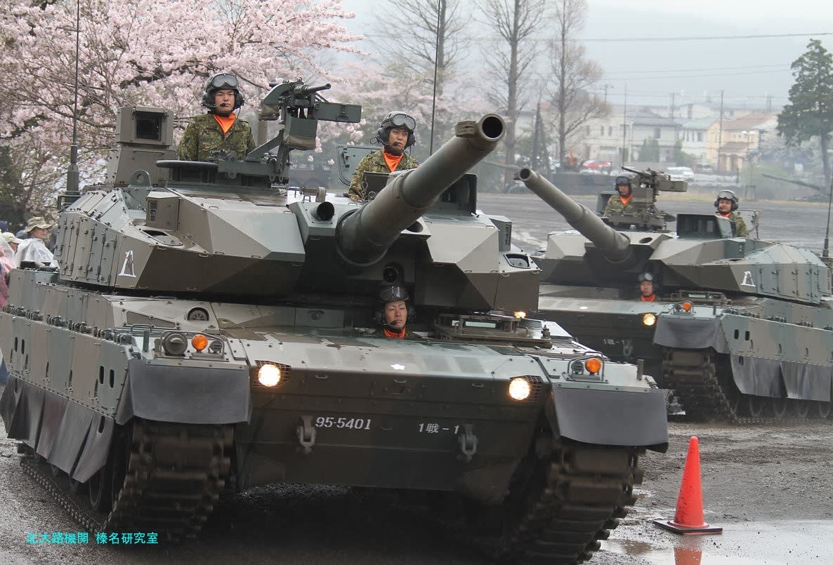 10式戦車の重装甲車転用を考える 戦車生産基盤維持 先ずは配備計画画定し契約と遵守が必要 北大路機関