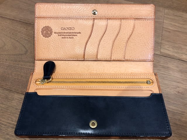 GANZO シンブライドル コンパクト小銭入れ付き長財布 - ファッション小物