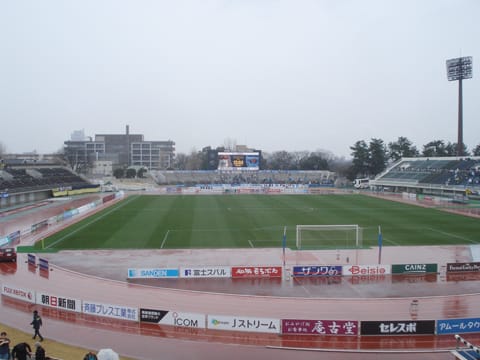 2015年開幕