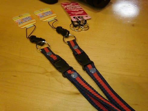 １００均 カメラハーネス カワjoh的のんびり行こうぜ