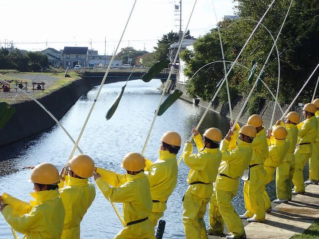 カツオ一本釣りの魅力 静岡県立漁業高等学園は 創立50年 一流の漁師になる近道です