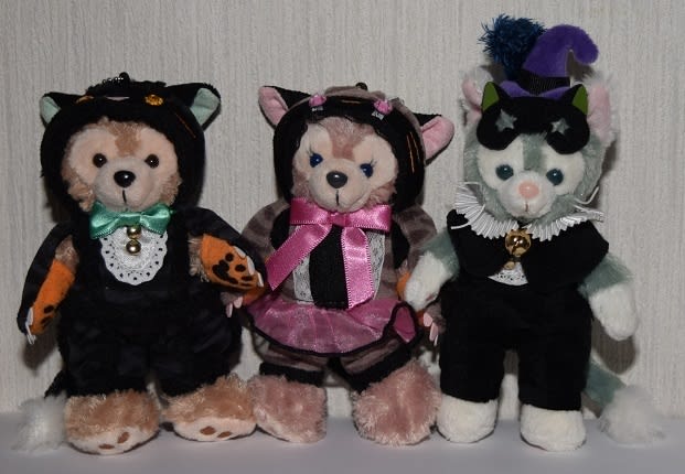 2014 ハロウィン　ぬいぐるみバッジ 3体セット　ダッフィー