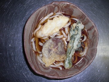 21 山菜天ぷらうどん ２２ 小女子かき揚げうどん うどん 熊五郎のブログ