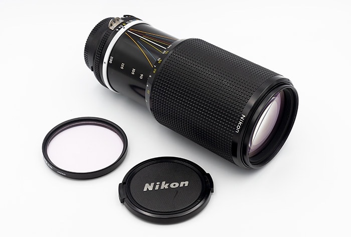 年末のプロモーション特価！ Ai Zoom-Nikkor 80-200mm F4S Fマウント