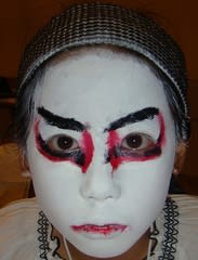 歌舞伎の化粧を体験しよう 親子おもしろ調査隊