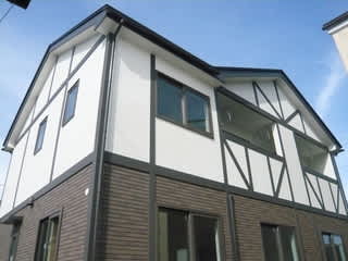 英国風の外観スタイル 家族の絆を育み 子育てを楽しく 効率の良い家事動線を考えた家 伸和住宅 建築実例