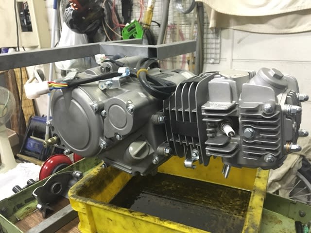 GPX125 コンプリートエンジン113ccカスタム - エンジン、冷却装置