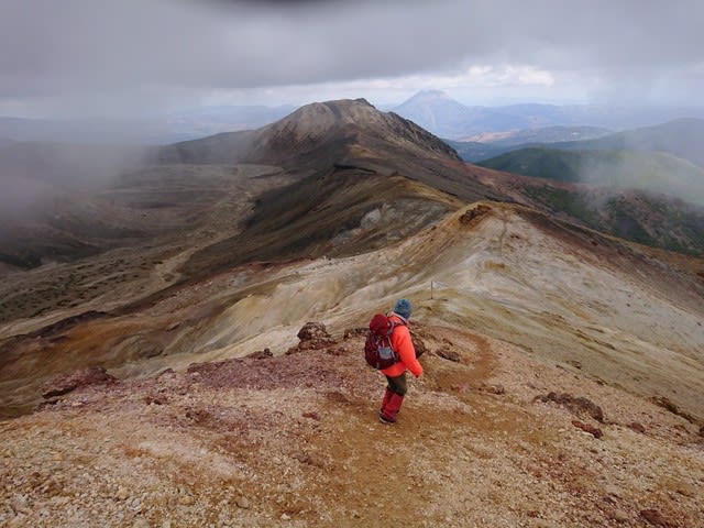 雌阿寒岳 1499m 周辺の未踏峰へ エバ夫婦の山紀行ログ