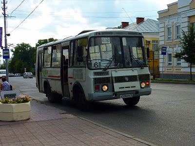 田舎のバス Life In Moscow