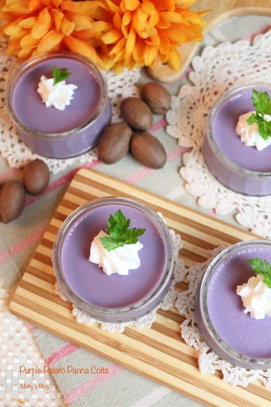 紫芋のパンナコッタ マイティの Awesome Cooking