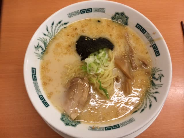 熱烈中華食堂 日高屋 とんこつラーメン つれづれなるままに