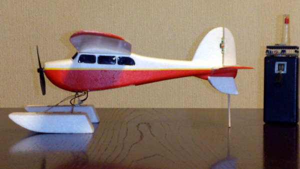 水上飛行機事始め - Indoor airplane world