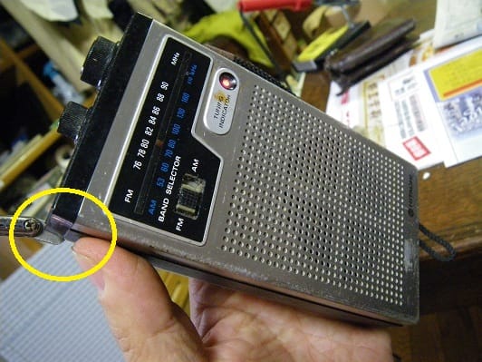古い日立製トランジスタラジオ KH-1200の修理 - 東京里山農業日誌 古い日立製トランジスタラジオ KH-1200の修理 - 東京里山農業日誌