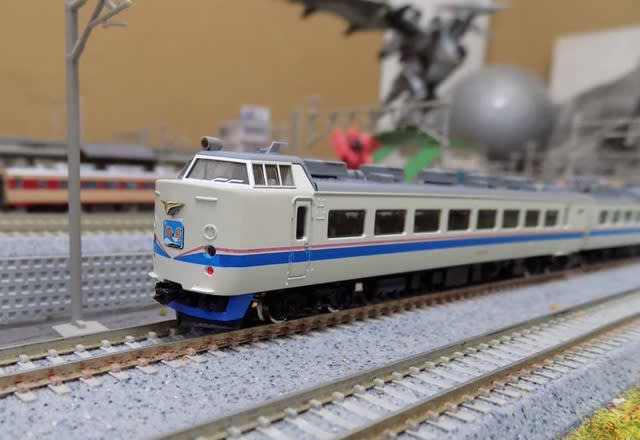 TOMIXの92629他 ＪＲ４８５系特急電車（スーパー雷鳥仕様） - ＭＲＦＣ 