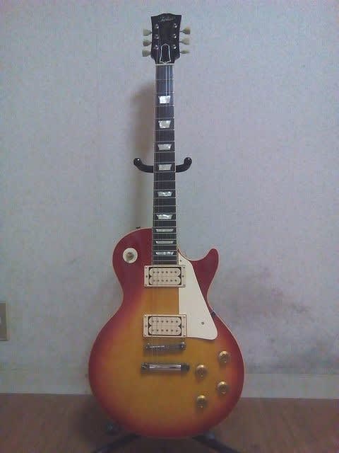 Tokai LoveRock LS-50 1980 - . Tokai LoveRock LS-50 1980 - .