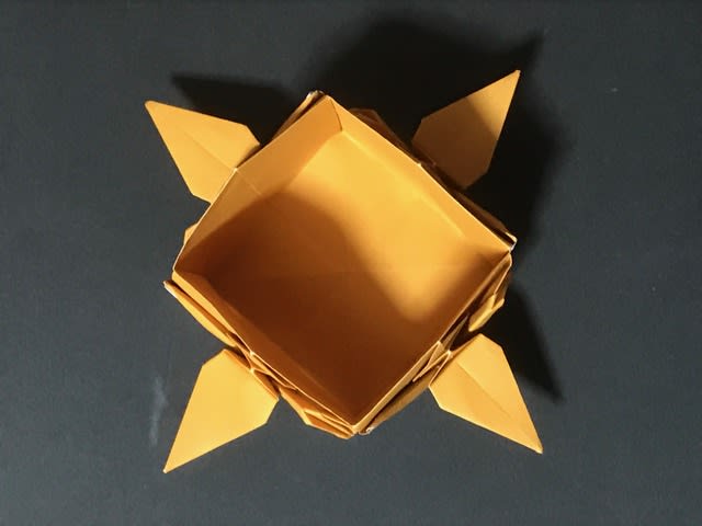 折り鶴の小箱を作ってみました その２ この世界の憂鬱と気紛れ