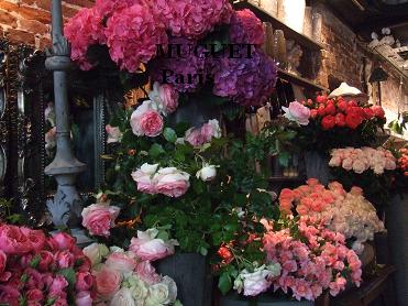 パリスタイルの花 パリのお花屋さん パリスタイルの花装飾 Muguetプリクチュール ホームデコナージュ 東京銀座ミュゲ