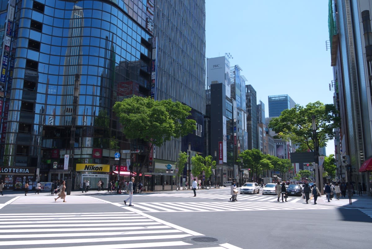 開業後の歌舞伎座 ｊｒ有楽町駅前から 東銀座 歌舞伎座 まで ｐａｒｔ１ 緑には 東京しかない