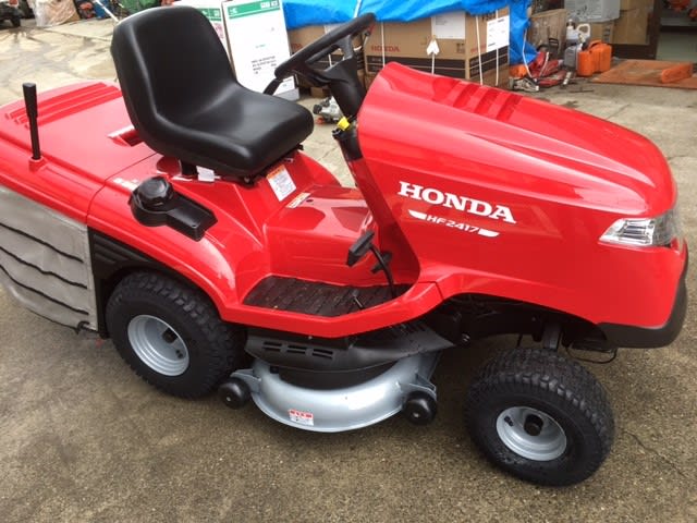 Honda 最新型 ホンダ乗用芝刈機 ｈｆ２４１７ 登場 業界 1のカッコよさ 鬼農