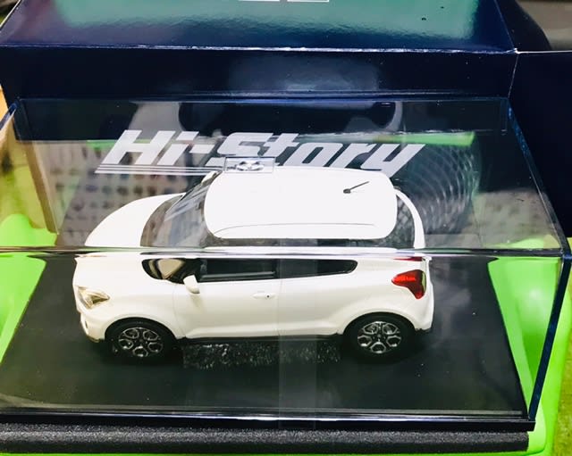 やっと 自分のマイカー スイフトスポーツの白のミニカーを Mibの 車の模型がメインですが 戦車プラモの有線リモコン可動化も趣味に