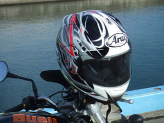 Araiヘルメット・【RX-7RR OKADA】 - バイク好きってダレなのさ？