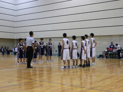 中部中学校新人バスケットボール選手権大会 １日目 目標に向かって 焼津港ミニバス