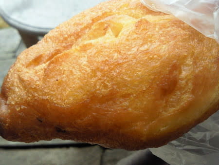 揚げクリームパン 日進堂 今日の甘いものは 揚げクリームパン 日進堂 今日の甘いものは
