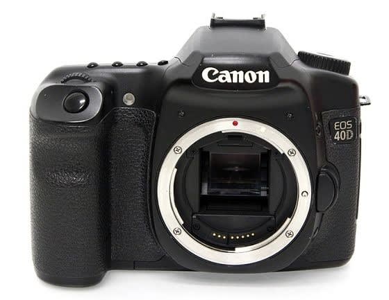 ★本格的な外観で初心者おススメ★Canon キャノン EOS 40D