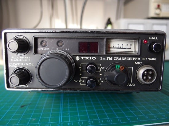 TRIO TR-7500 - ガラクタな部屋
