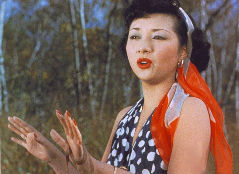 去年12月28日86歳で逝去された高峰秀子さん主演映画『カルメン故郷に帰る』は私に強烈な思い出を残す 天命を知る齢に成りながらその命を果たせなかった男の人生懺悔録 去年12月28日86歳で逝去された高峰秀子さん主演映画『カルメン故郷に帰る』は私に強烈な思い出を残す 天命を知る齢に成りながらその命を果たせなかった男の人生懺悔録