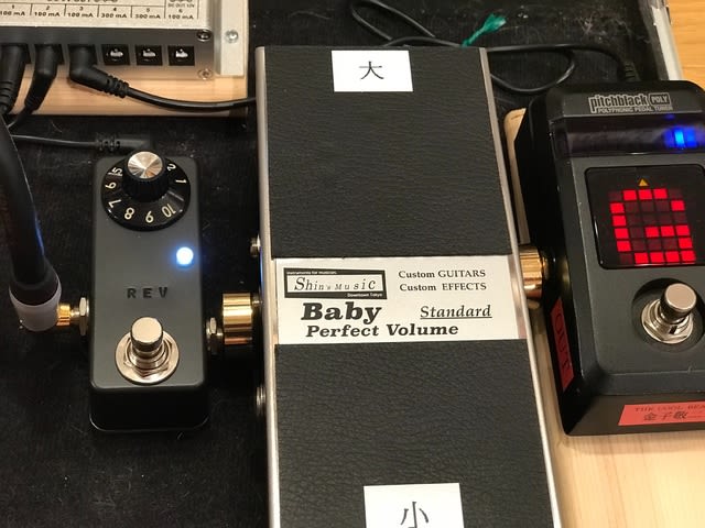 Fenderブラックフェース期アンプのスプリングリバーブ再現ペダル Fenderブラックフェース期アンプのスプリングリバーブ再現ペダル
