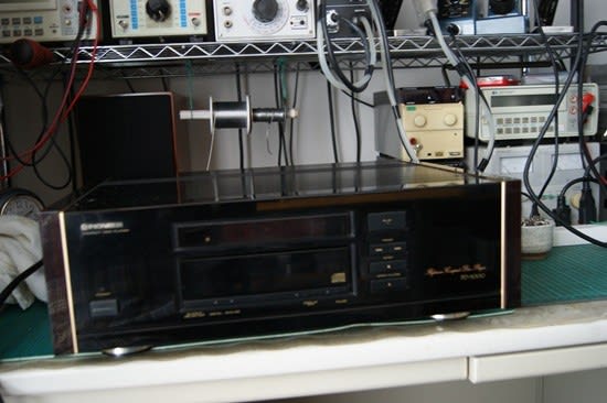 Pioneer PD-5000 CDプレーヤー メンテナンス - ガラクタな部屋 Pioneer PD-5000 CDプレーヤー メンテナンス - ガラクタな部屋