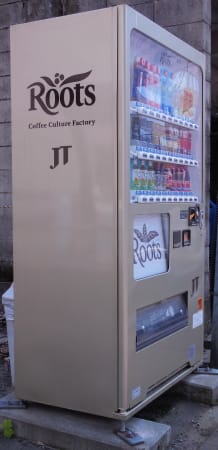 Jt飲料自販機 広く浅く