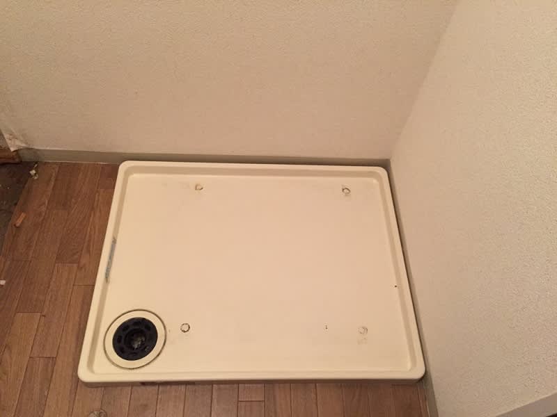 千葉県市川市 洗濯パン 80cmx64cm 交換 破損 老朽化 ワカサ住設 千葉県市川市 船橋市を中心にリフォーム 住宅設備 水漏れ修理 排水つまり ガス 水まわり修理をしています 千葉県市川市 洗濯パン 80cmx64cm 交換 破損 老朽化 ワカサ住設 千葉県市川市 船橋市を中心にリフォーム 住宅設備 水漏れ修理 排水つまり ガス 水まわり修理をしています