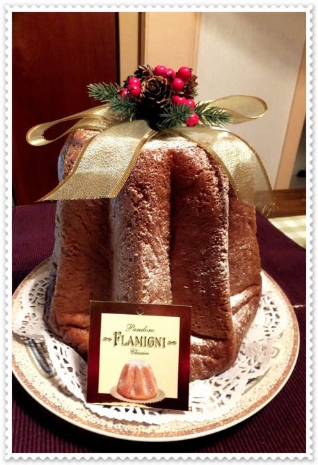 イタリアのクリスマス菓子パンドーロ Pandoro ベルギー散策