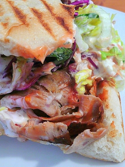 ドルネル ケバップと羊のチーズフライ 新ドイツ食日記 ドルネル ケバップと羊のチーズフライ 新ドイツ食日記