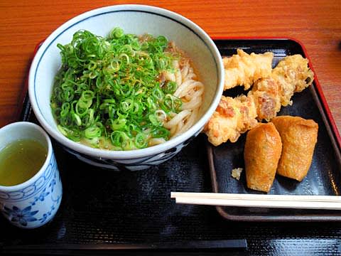 ファンくるのモニターで かすうどん をいただく 東京 大阪 単身赴任 旅物語