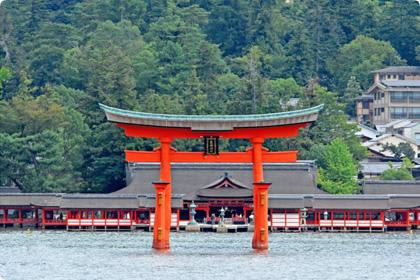 ２１ 世界遺産 厳島神社の仮説 厳島神社と海上神殿 日本の旅の記録です