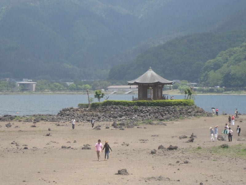 富士五湖の河口湖だけいきなり水位が4mも下がった 後藤和弘のブログ 富士五湖の河口湖だけいきなり水位が4mも下がった 後藤和弘のブログ