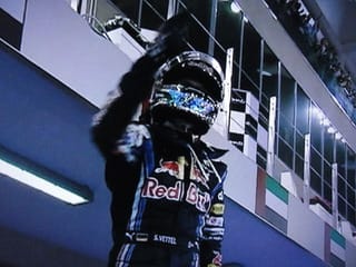 2010年のF1ワールドチャンピオンはレッドブルのセバスチャン 2010年のF1ワールドチャンピオンはレッドブルのセバスチャン