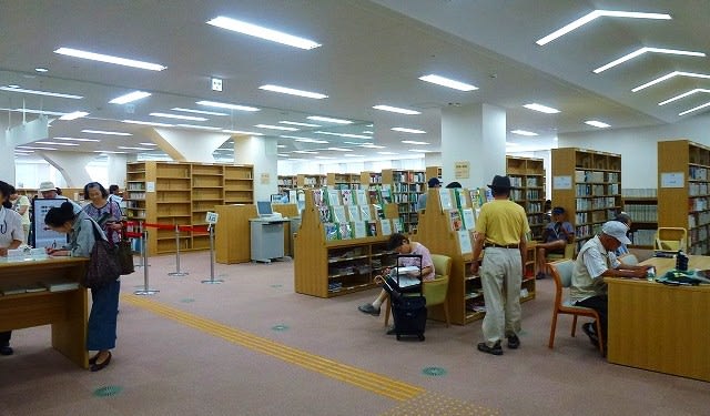 南千里の図書館リニューアル です 風に吹かれてburabura日記 南千里の図書館リニューアル です 風に吹かれてburabura日記