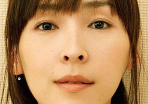 透明感のある女優 麻生久美子 心ゆたかな暮らしを ｓｈｕ ｓ ｐａｇｅ