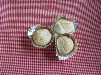 もちもちチーズパン とまと保育園