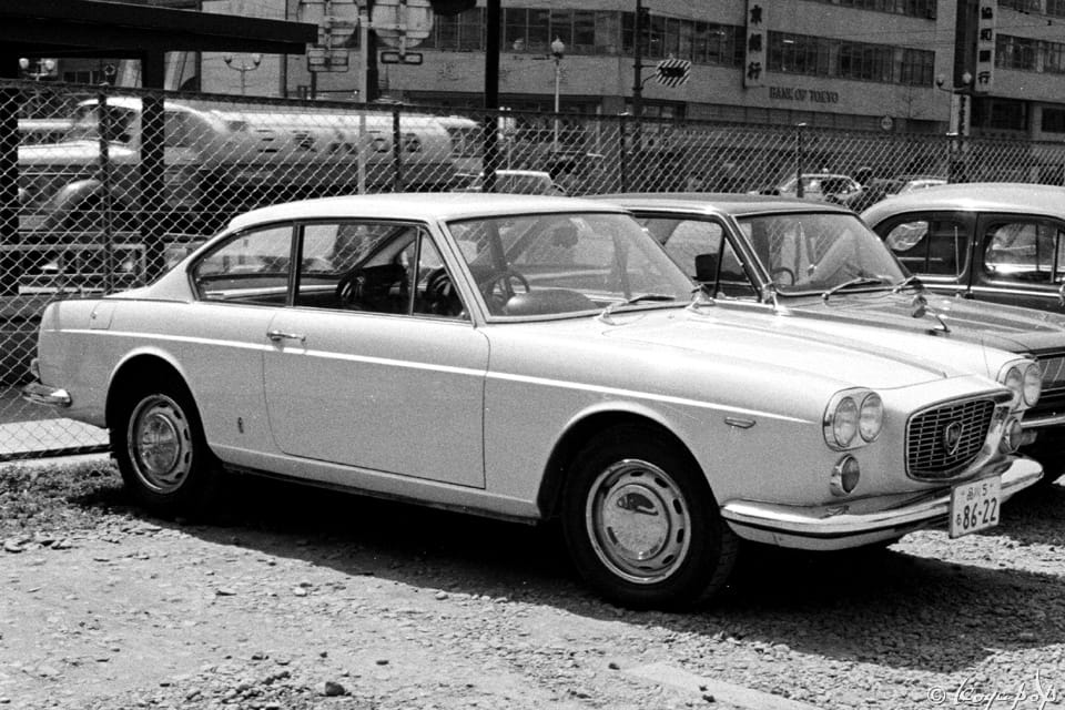 ランチア フラビア クーペ スキー付 - マーキュリー #32 ランチア フラビア クーペ スキー付 - マーキュリー #32 - メルカリ