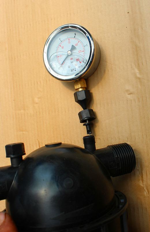 針付き圧力計 アーカル社ディスクフィルター用 - 地下水、雨水、身近な水源を賢く集め使う。レインワールド