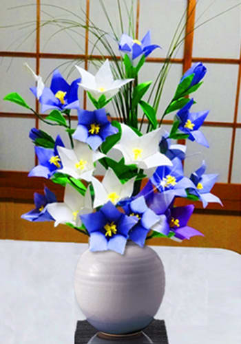 飾れる四季折々の花の折り紙 15年9月の作品 桔梗 ミルちゃんの夢日記