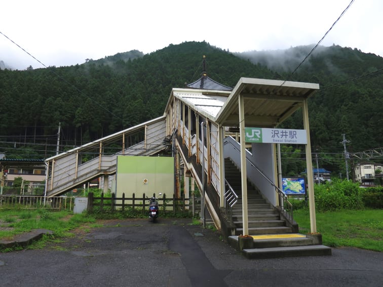 鉄写同好会 No 52 青梅線 沢井駅 奥沢橋梁 Yopikoの たなばた日記